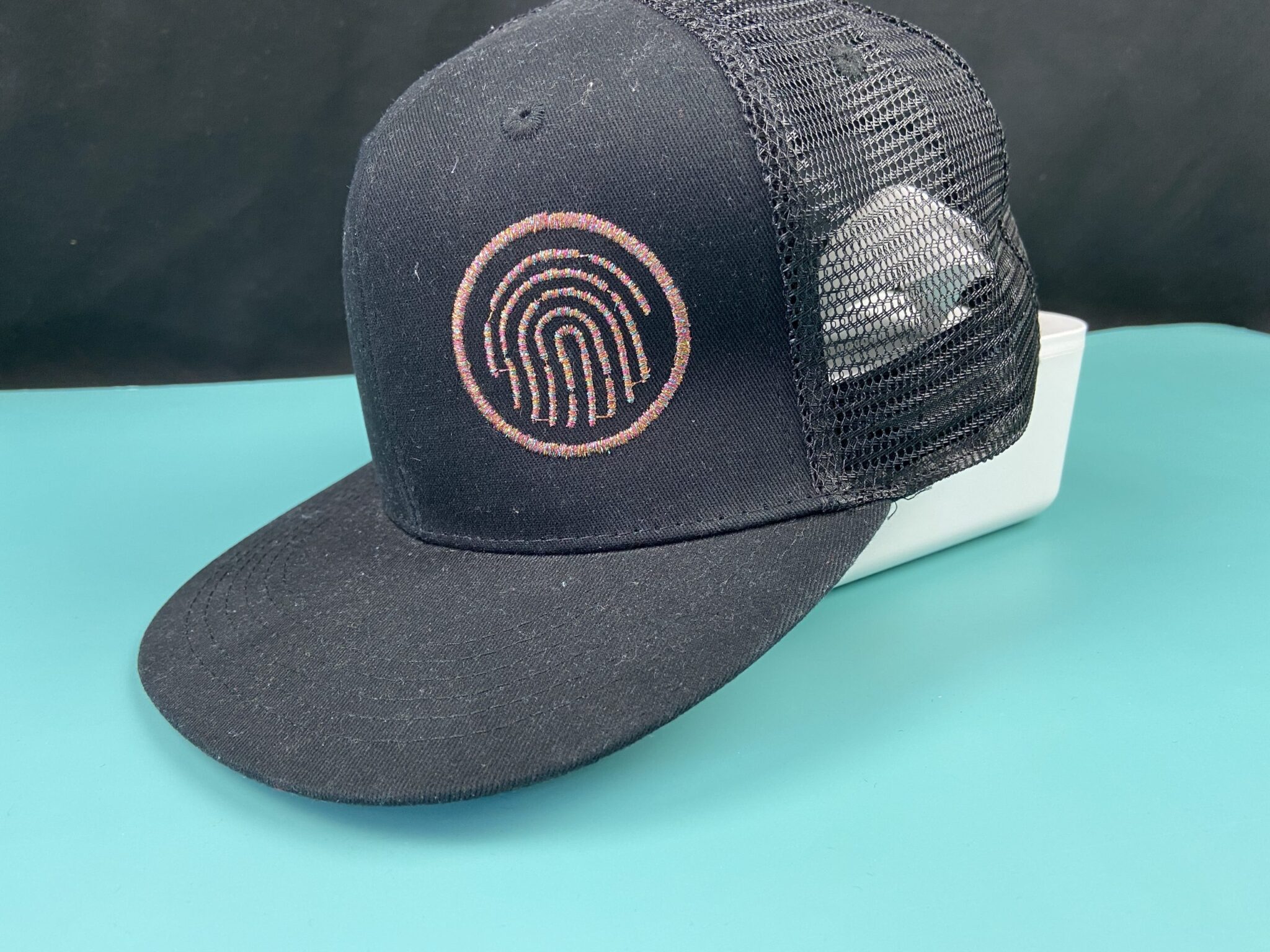 casquette filet noire