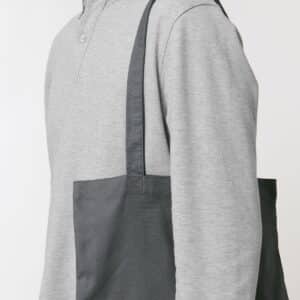 light tote bag anthracite studio front detail 0