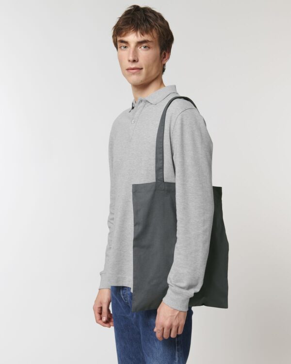 light tote bag anthracite studio front main 1