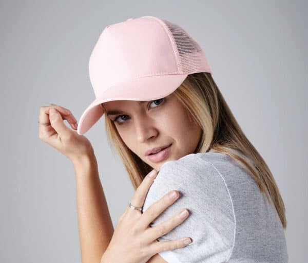 casquette half mesh trucker