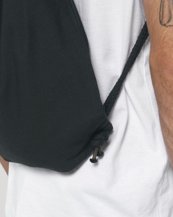 gym bag black studio front detail 0