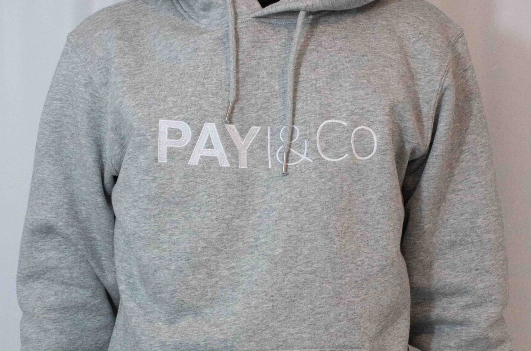 Sweat, broderie, Startup