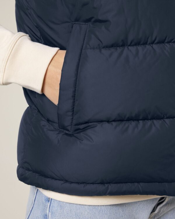 puffer gilet french navy studio front detail 1