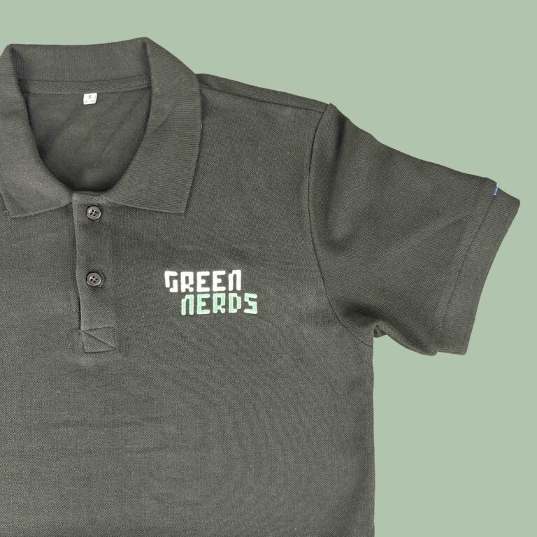 green nerds start up polo sartre broderie2