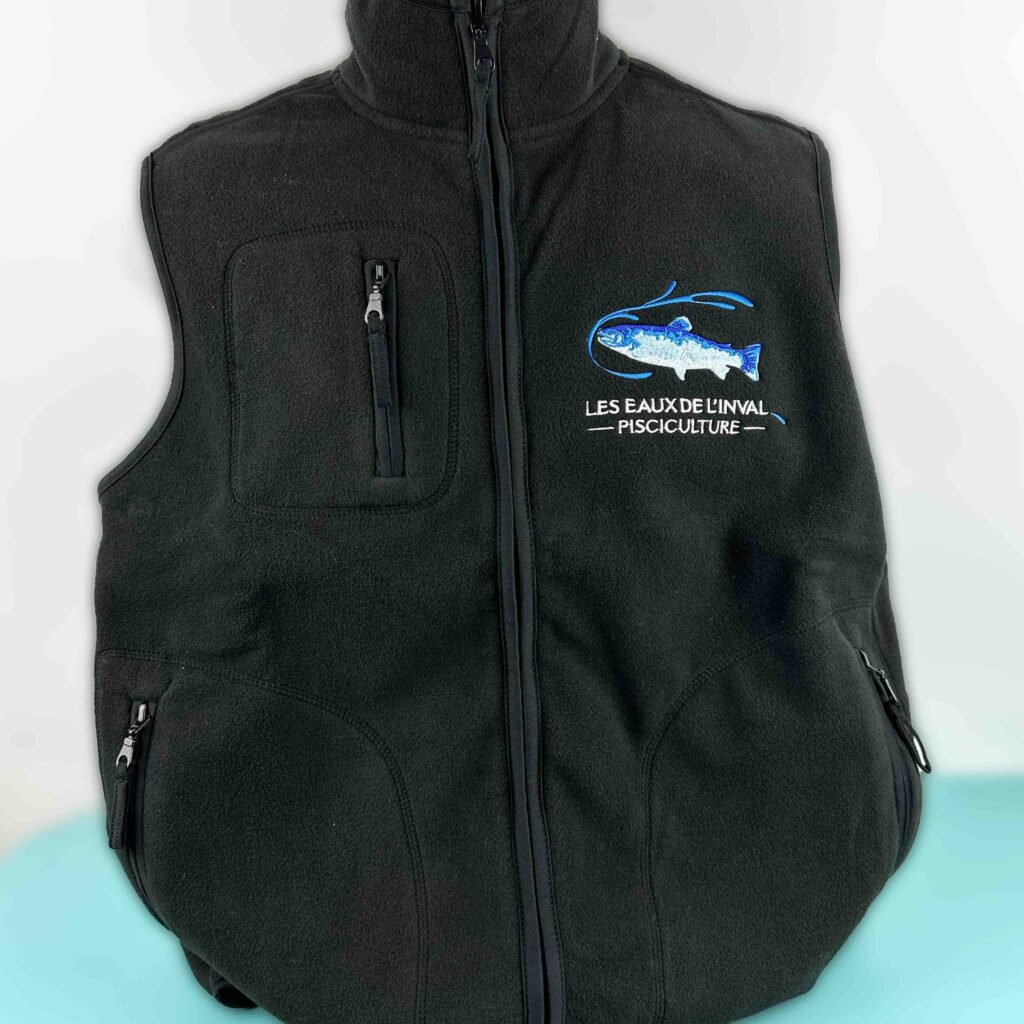 pisciculture des eaux de l'inval. commerces et magasins gilet polaire norway broderie